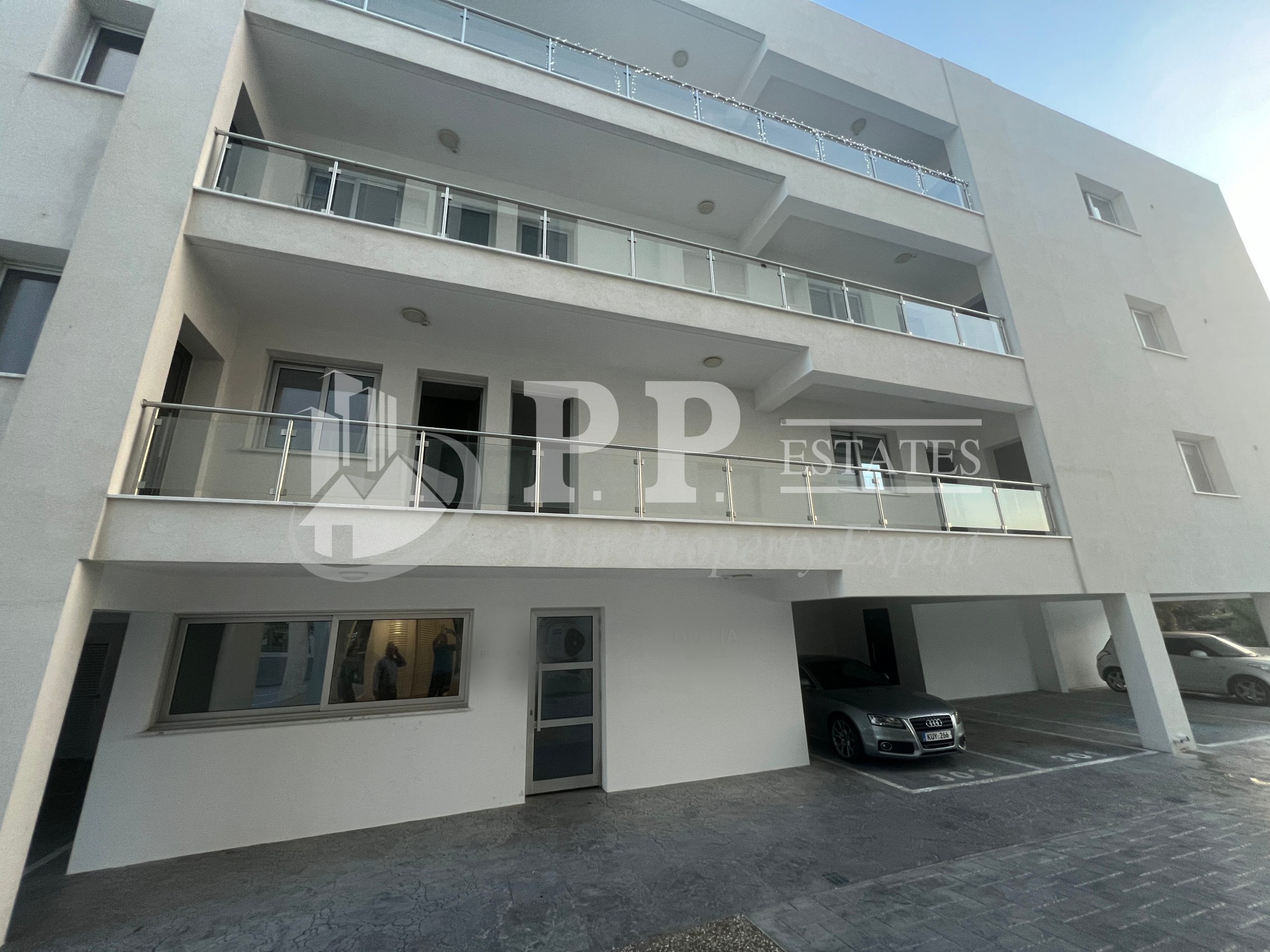 For Sale - Brand new 2 bedroom, 2 bathroom apartment in Kato Polemidhia, Limassol
