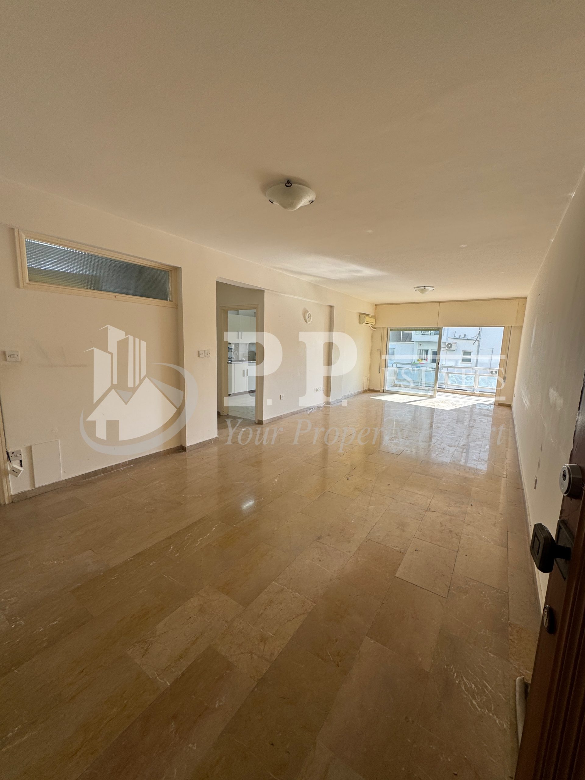 For Sale - La Isla area - 3 bedroom spacious first floor apartment, 200m to the beach, Limassol